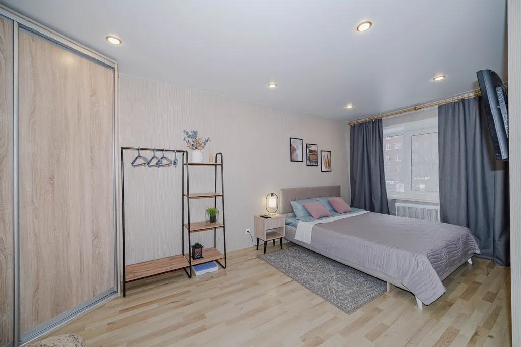 Уютная квартира у ж/д вокзала и метро