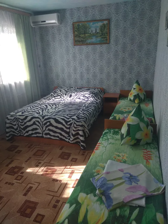 Квартира Комната — аренда посуточно в Голубицкая