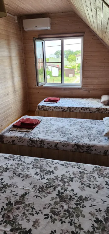 Коттедж Дом с бассейном — Кучугуры