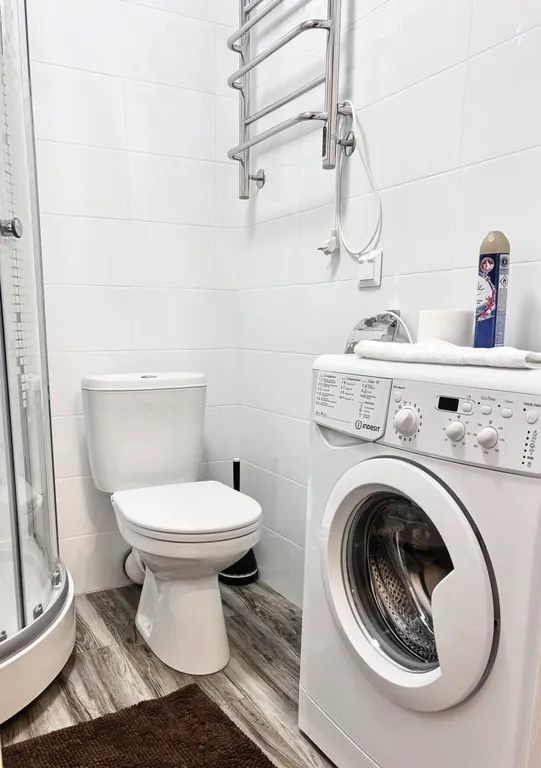 Комфортная новая студия с мягкой кроватью