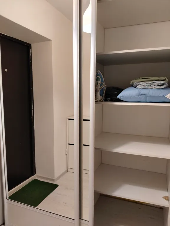 Квартира со свежим ремонтом в новом доме с лифтом