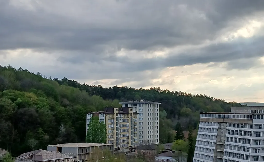 Трёхкомнатная квартира для трёх семей