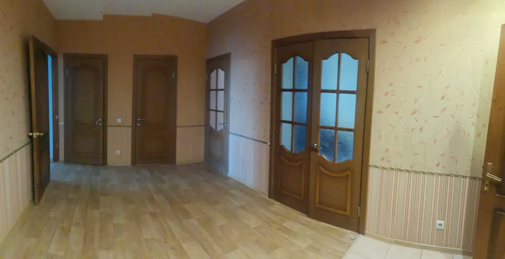 Светлая, просторная 2-х комнатная квартира