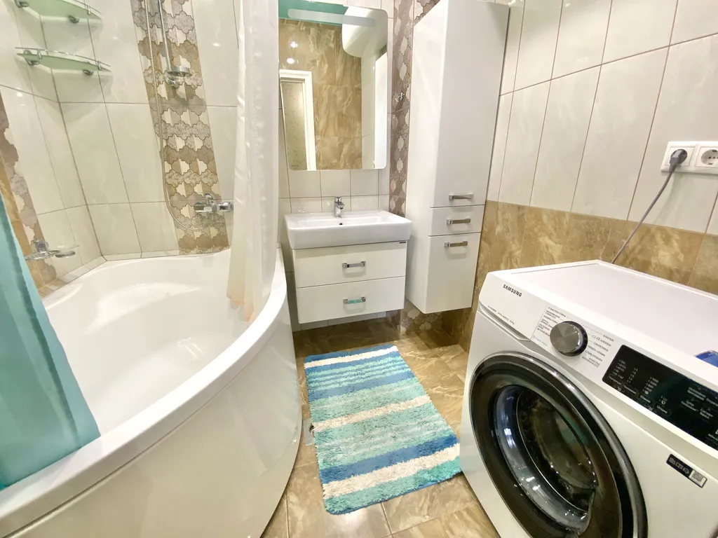 Уютная двухкомнатная квартира у метро Девяткино