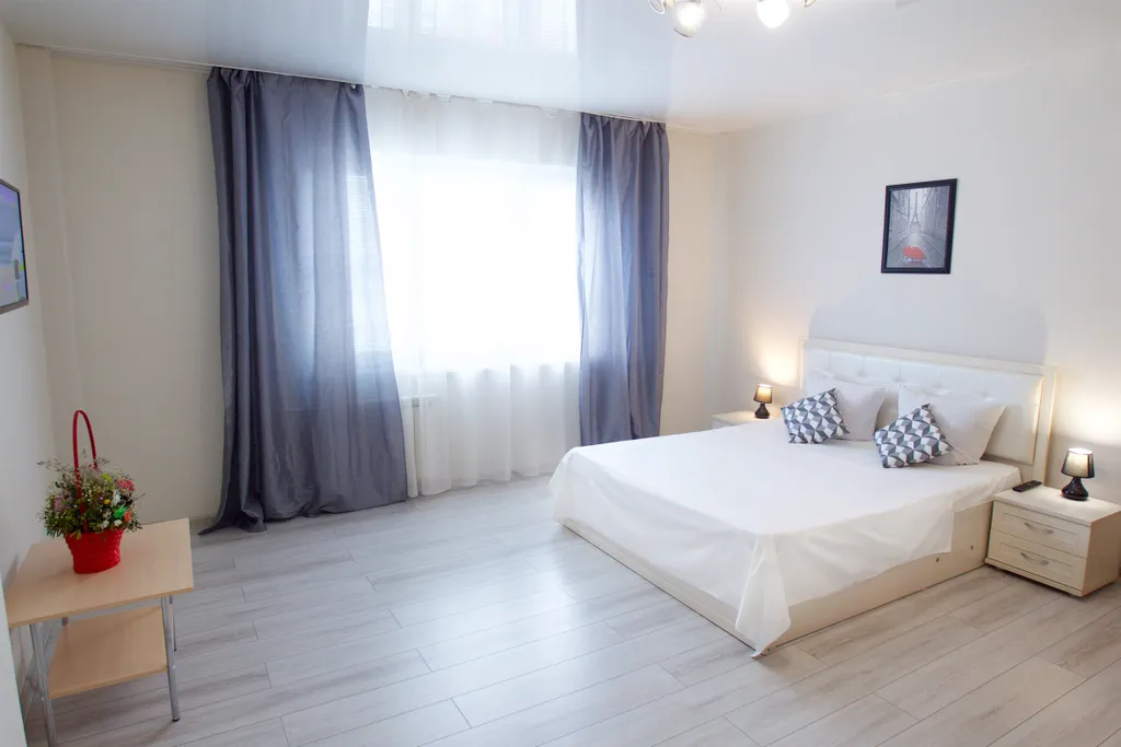 Квартира Квартира Отличная светлая квартирка напротив ТРЦ Планета — Красноярск