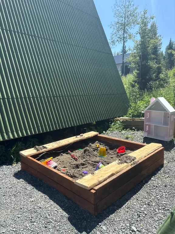 Коттедж Шале в стиле A-frame с видом на горы и лес — Шерегеш