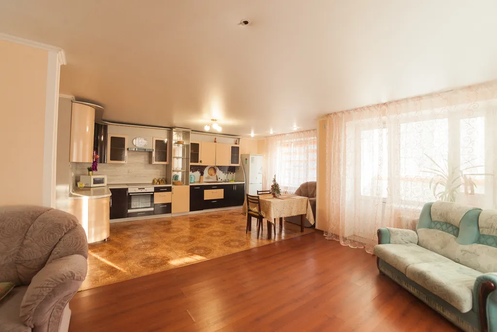 Уютная трехкомнатная  квартира в центре