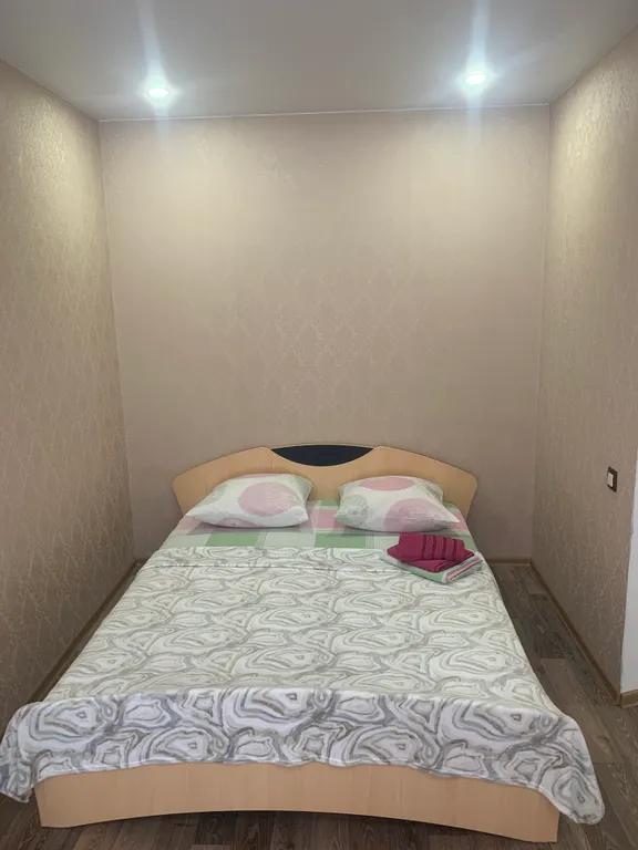 Квартира в центре, ЖД