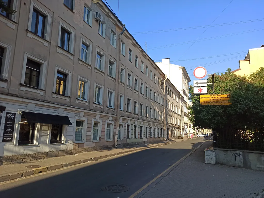 Квартира Квартира Яркая однушка рядом с Рубинштейна. Парковка — Санкт-Петербург