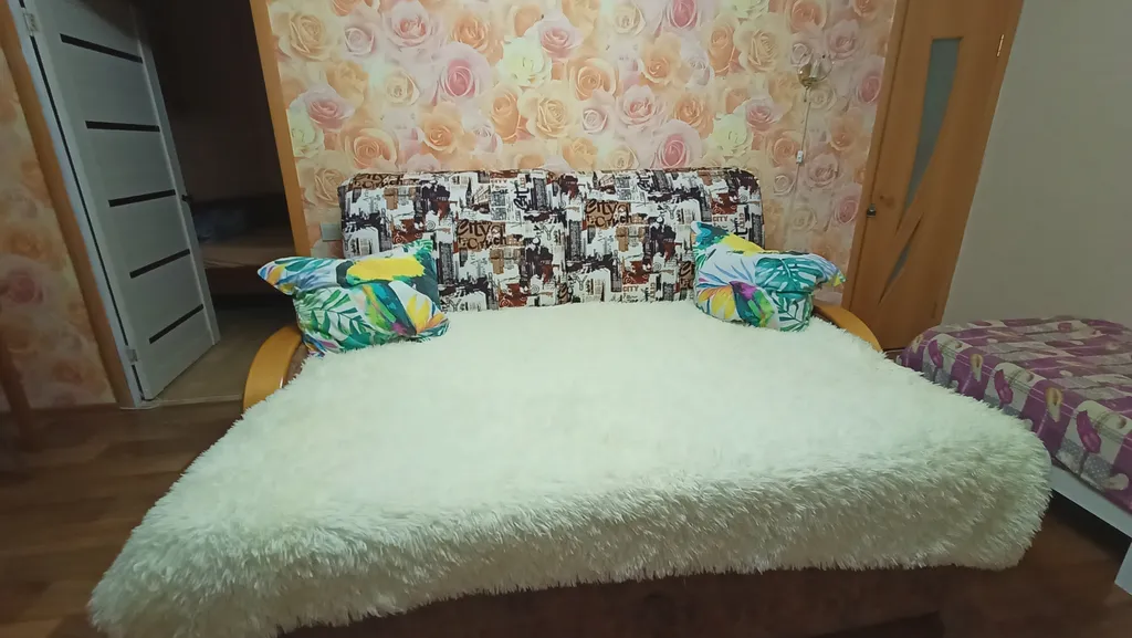 2-комнатная квартира с интернетом — аренда посуточно в Чистополь