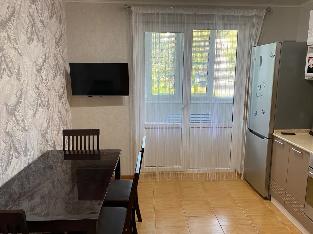 2-комнатная квартира рядом с парком