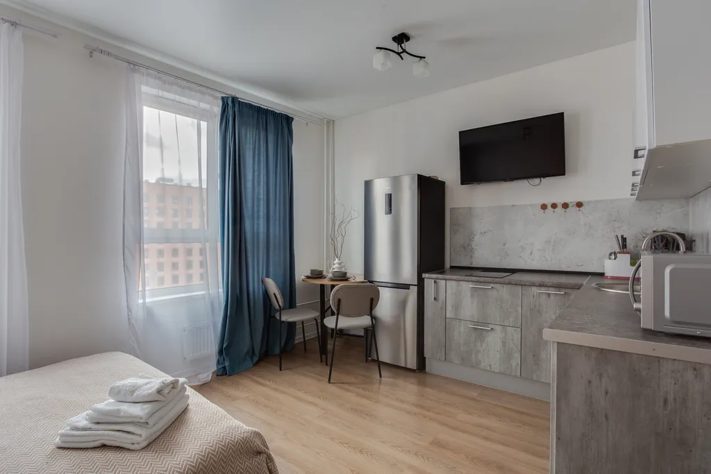 Студия на высоком этаже с ванной