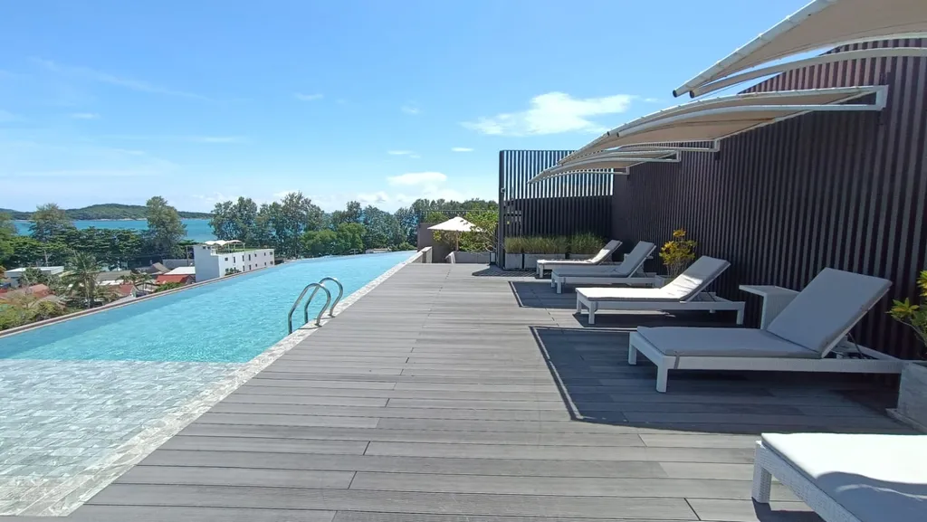 Просторная квартира у океана с окнами на восход