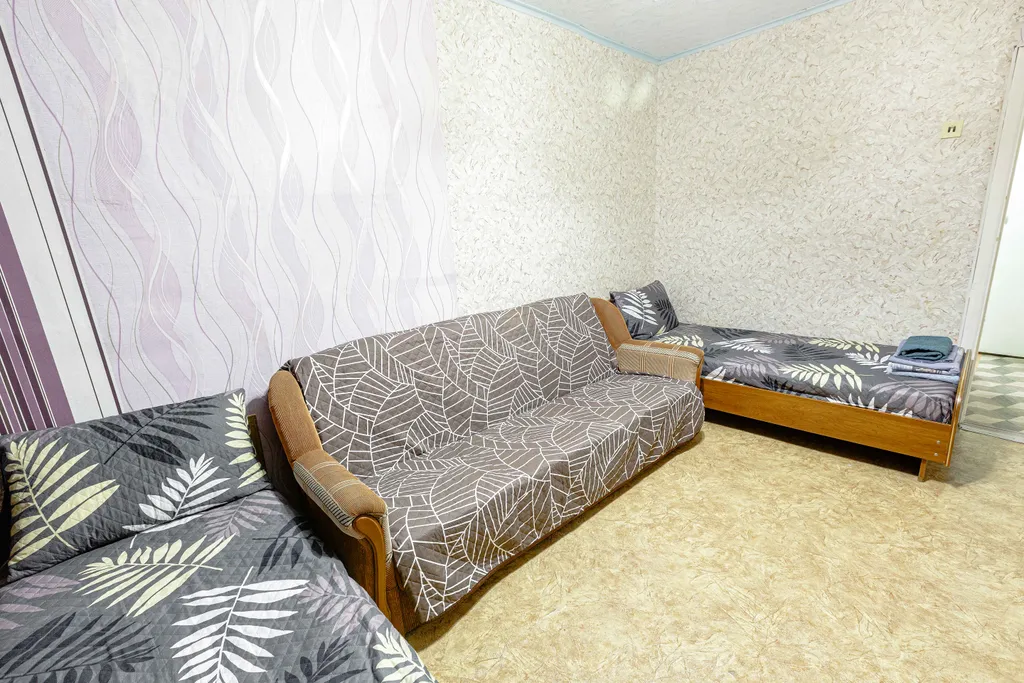 Двухкомнатная квартира в 2-х остановках от парка