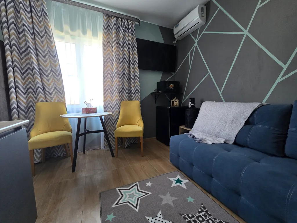 Коттедж Домик для двоих на первой береговой линии — Кучугуры