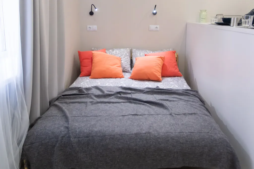 Студия на Карташова, 31б №1