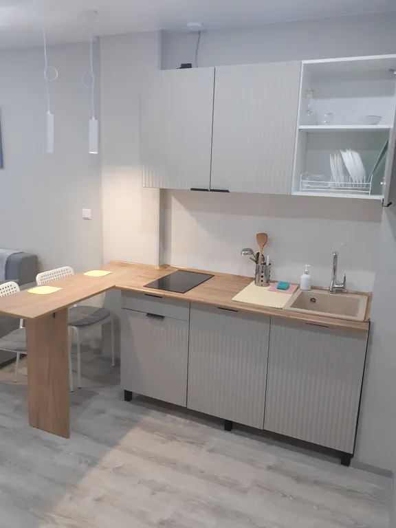 Тихий уголок рядом с Волгой с видом на весь город