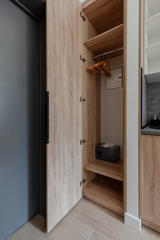 Номер для двух человек с кухонной зоной