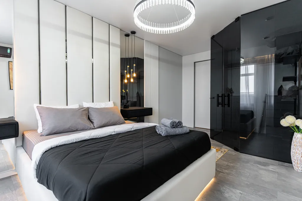 Квартира Дизайнерские апартаменты Black&White — Новороссийск