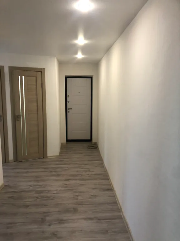 Трёхкoмнaтная квартира в 2 минутaх xодьбы от мopя