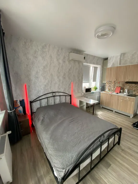 Квартира Новая панорамная уютная студия в элитном ЖК Классика с закрытым двором — аренда посуточно в Новороссийск