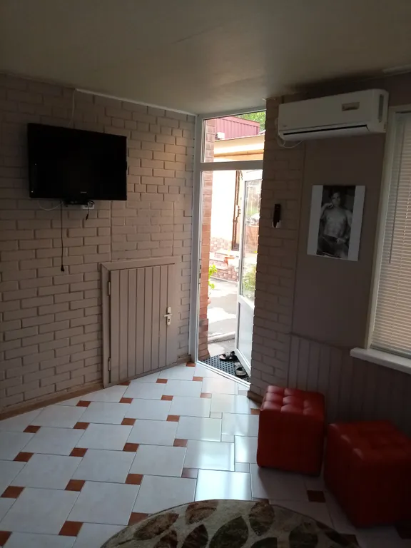 Гостевая комната с балконом