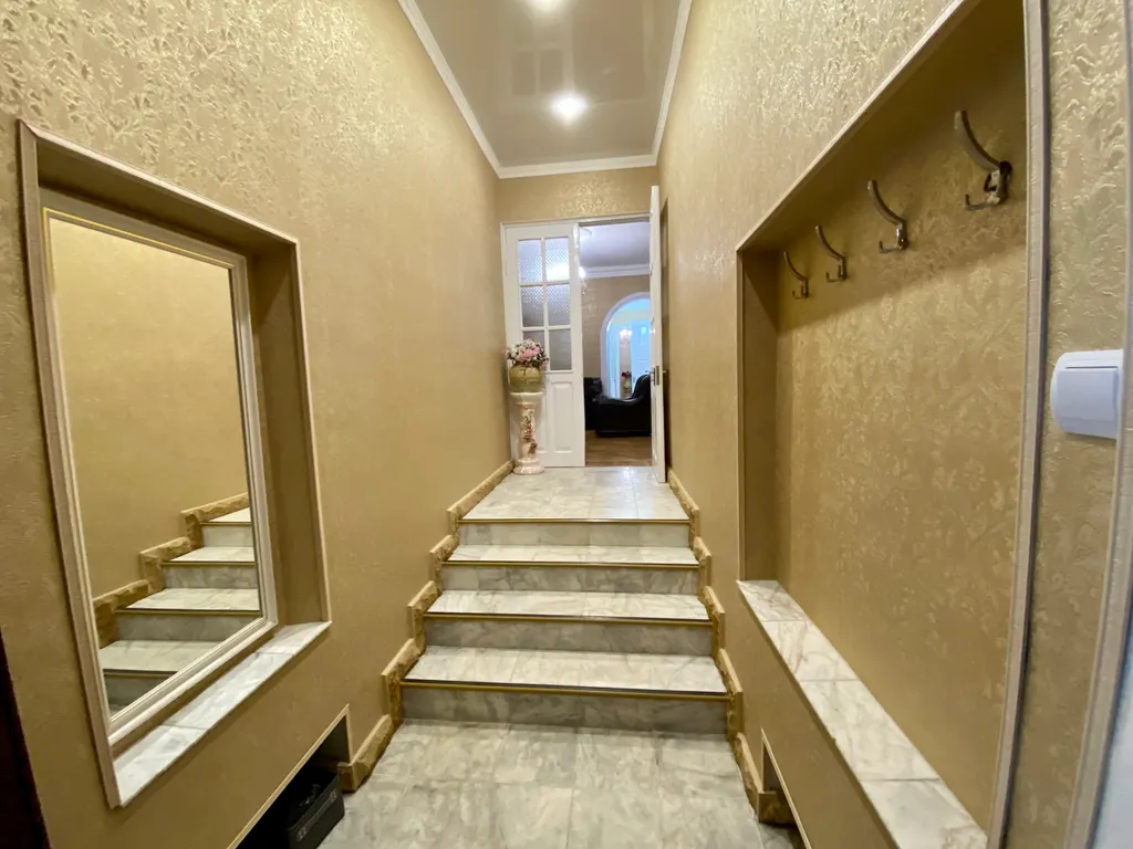 Дом в центре города