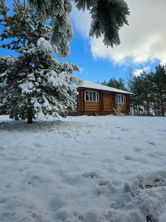 Современный дом с удобствами 1 линия озеро Селигер