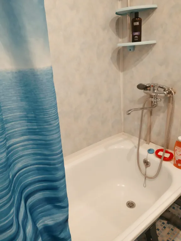 Рядом все заводы, бюджетный вариант.