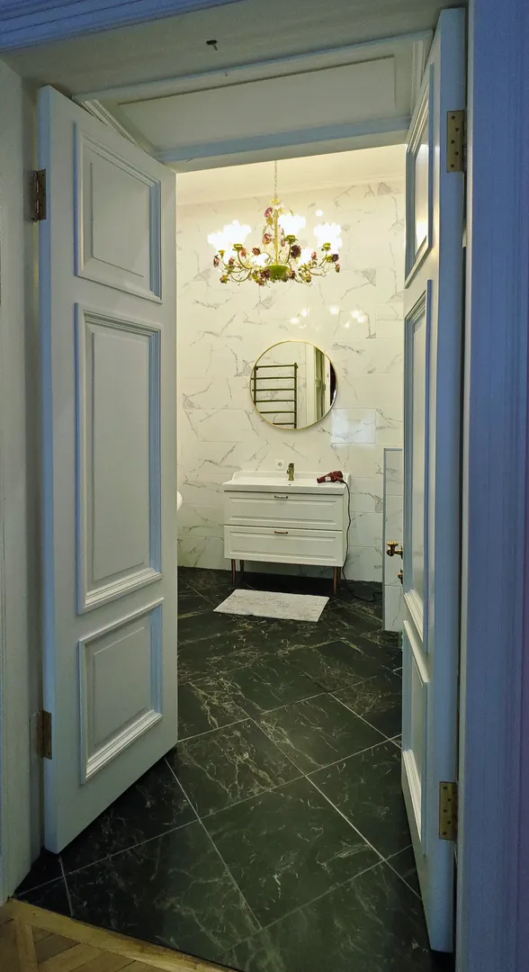au suite bath 