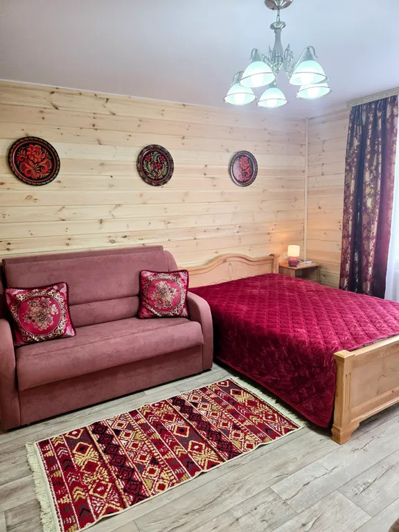 Квартира Авторские апартаменты хохлома у Золотых ворот со своей парковкой — аренда посуточно в Владимир