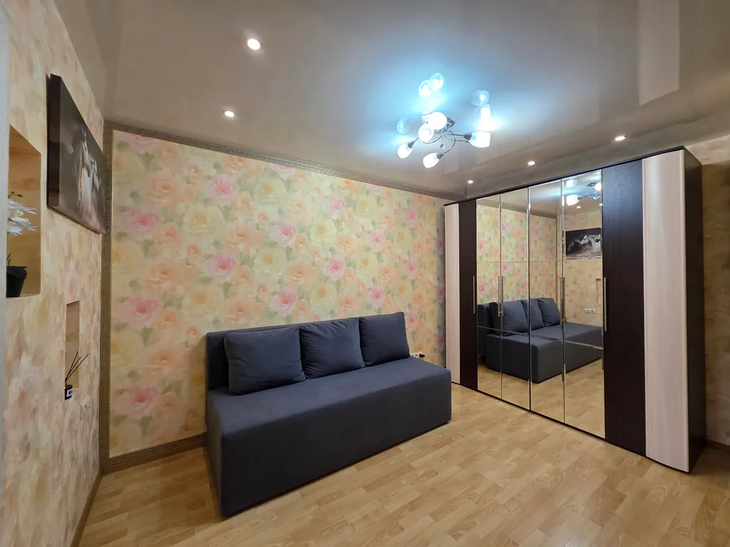 Уютная, большая 2-комнатная квартира