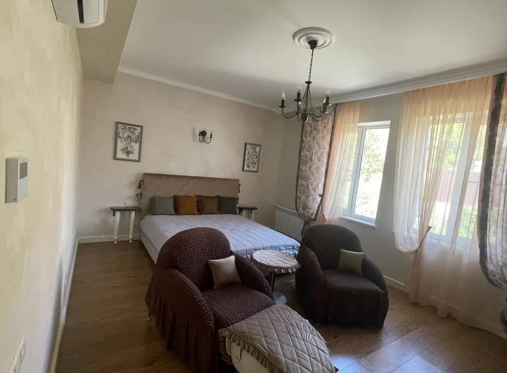 9-комнатный Дом