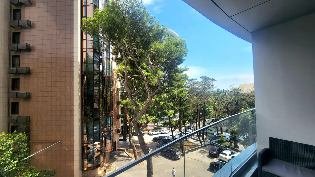 Трёхкомнатная квартира в приморском парке