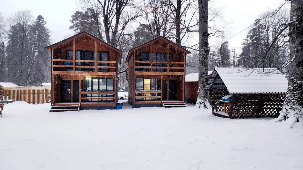 Двухэтажный коттедж 100 кв. м. Snow White Arkhyz