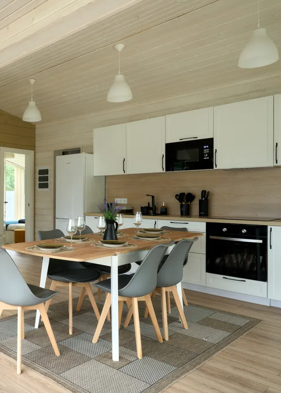 Дом Хвоя с баней с видом на ручей