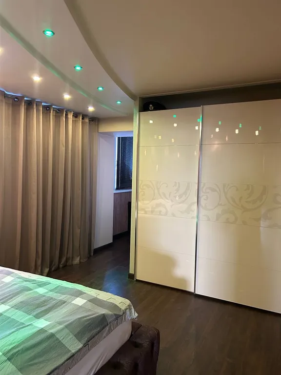 Уютная двухкомнатная квартира с видом на море