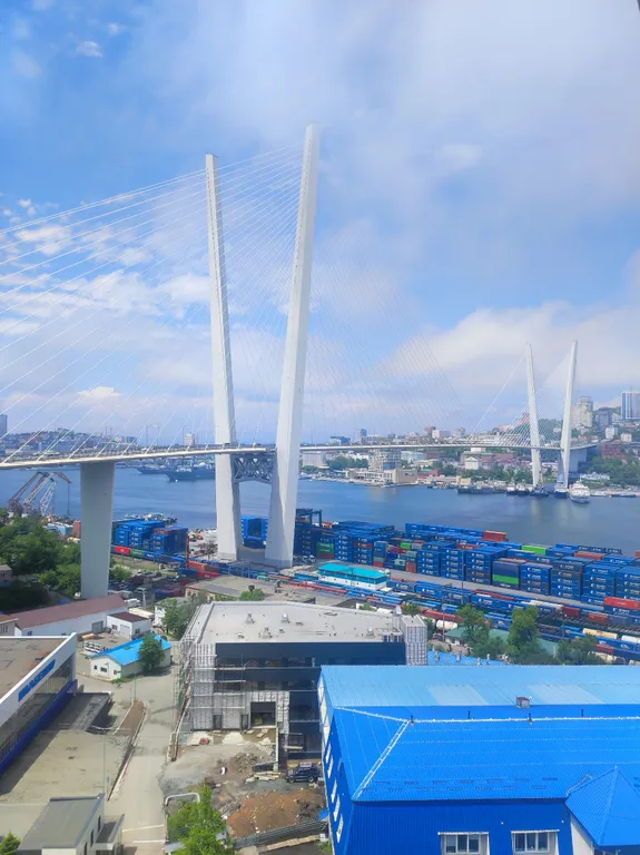 Квартира в центре со стороны моста