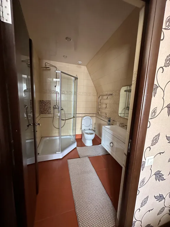 Уютный эллинг на берегу моря и реки