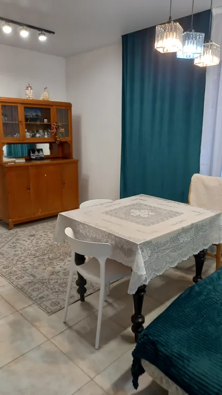 новый благоустроенный дом в тихом месте