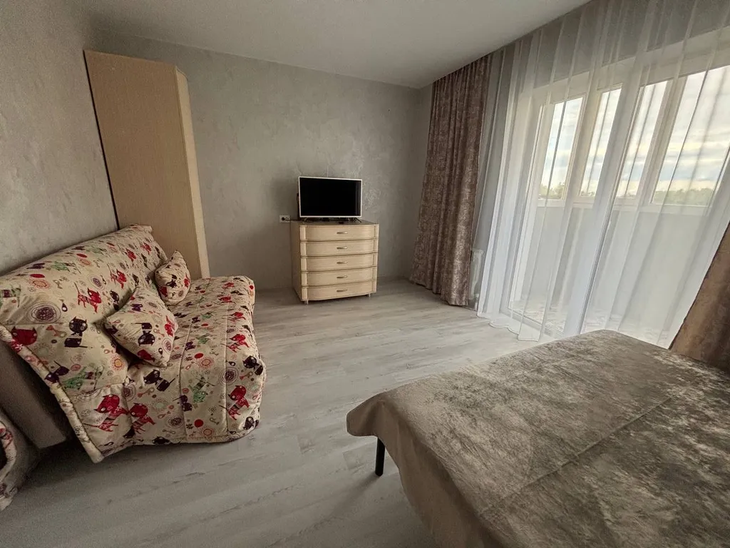 Уютная новая квартира класса люкс в 10 минутах от центра города