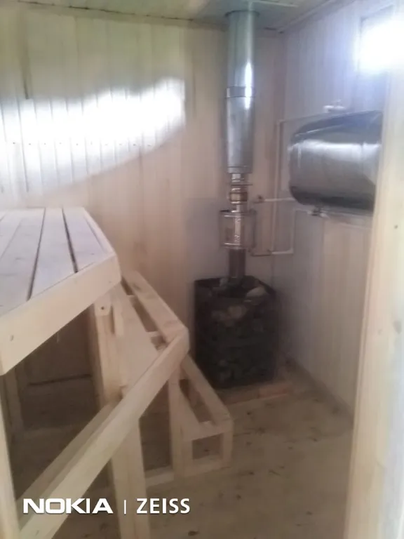 Страна Див на 2 гектарах земли, в изоляции и с озером