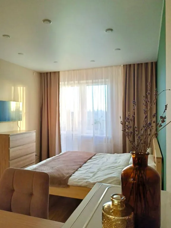 Просторная студия с атмосферой уюта и комфорта