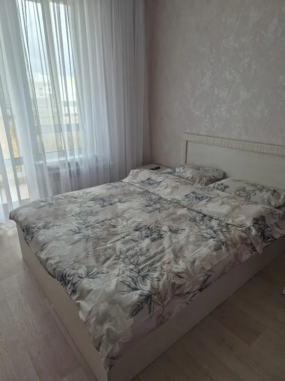 Уютная студия рядом с вокзалом в новом доме