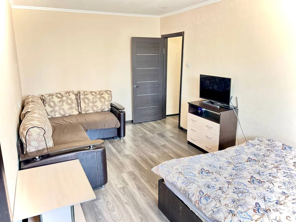 Просторная трехкомнатная квартира в центре города