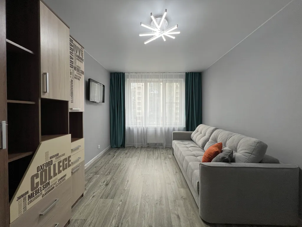 Уютная квартира в центре города в новом жк Авангард