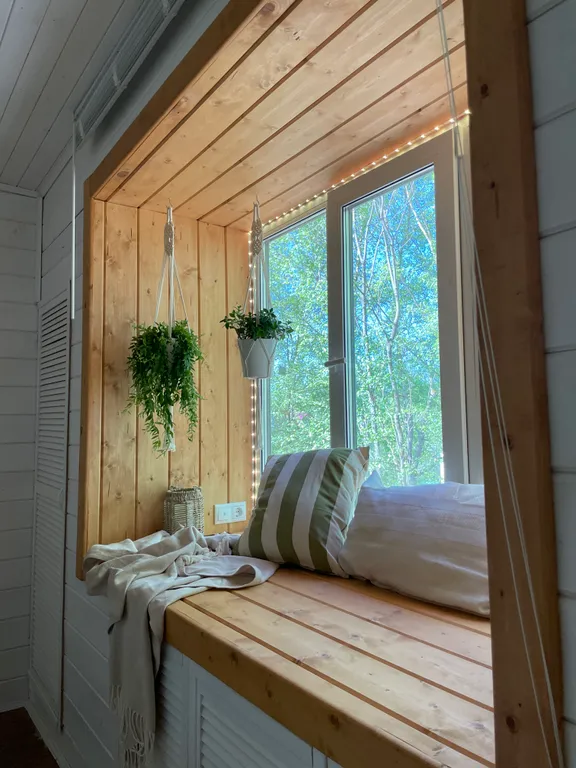 Вилла с банным чаном на берегу водоёма