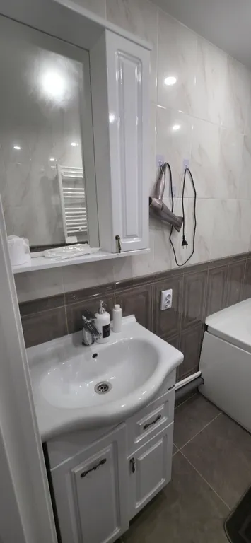 Современная, двухуровневая квартира