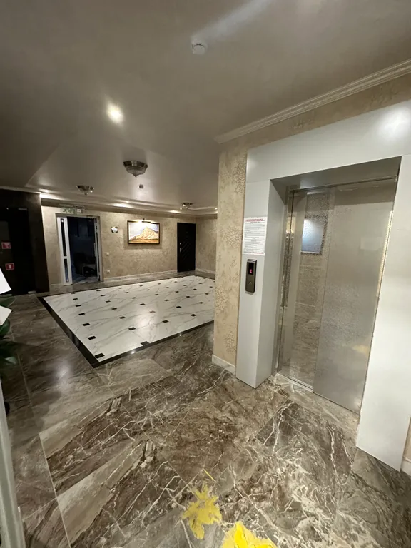 Квартира с видом на море и большой охраняемой парковкой