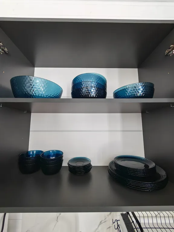 Уютный домик с бассейном среди гор недалеко от моря